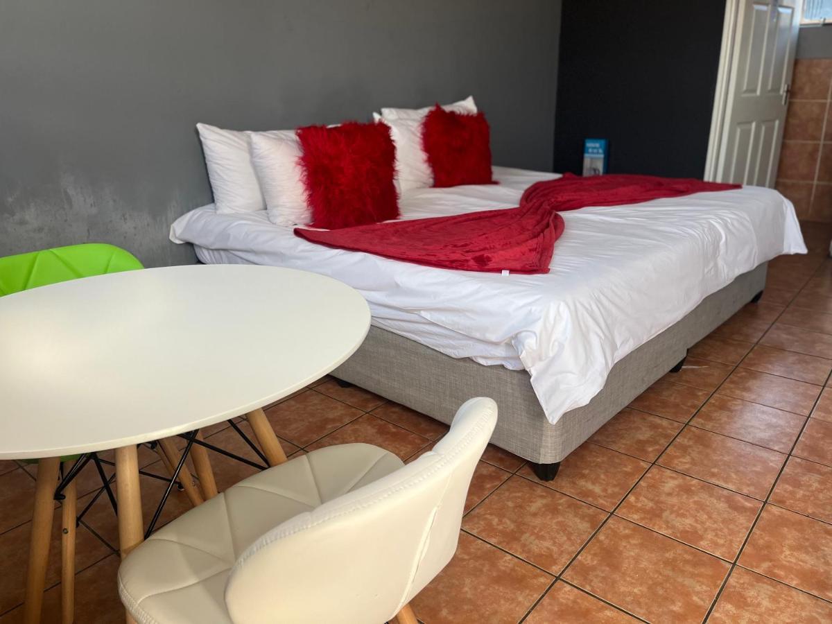 سويتو Mofolo Guest House المظهر الخارجي الصورة