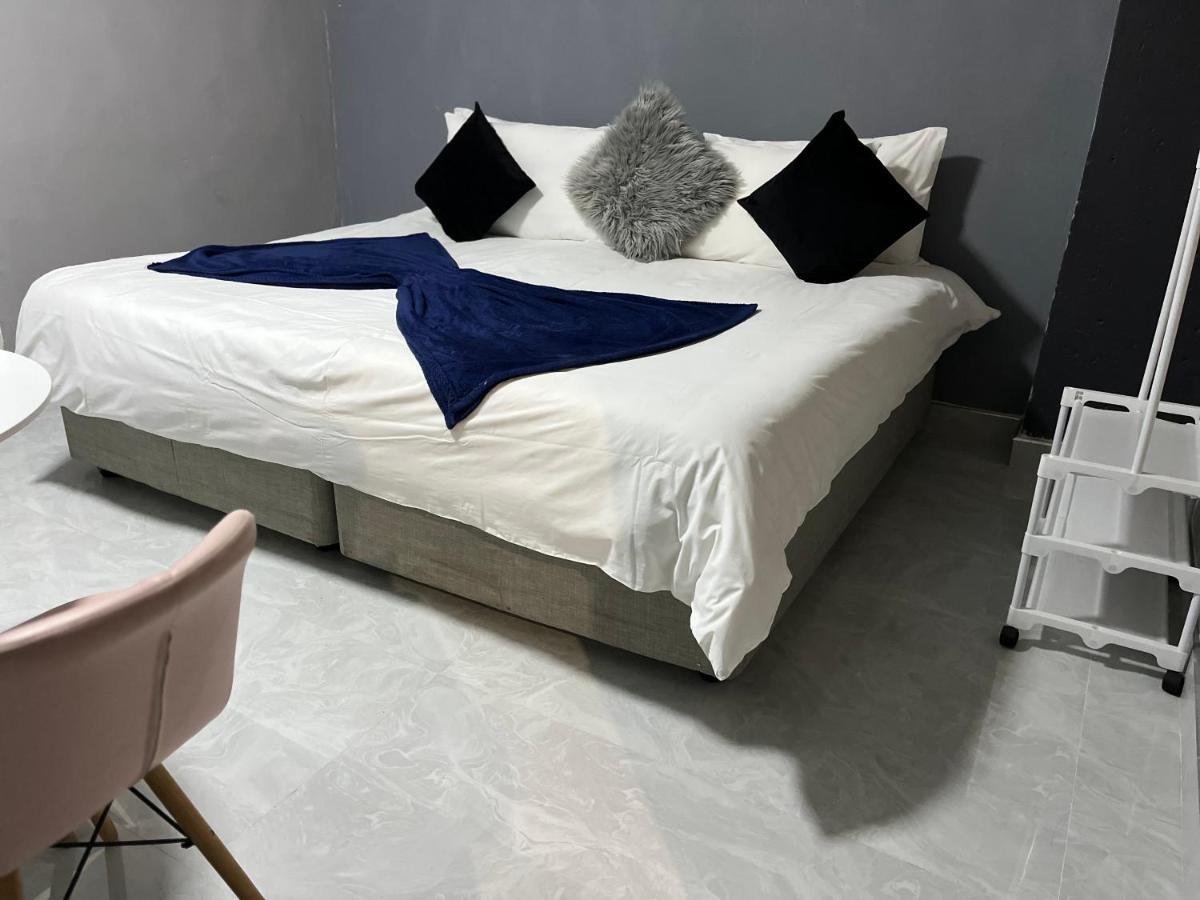 سويتو Mofolo Guest House المظهر الخارجي الصورة